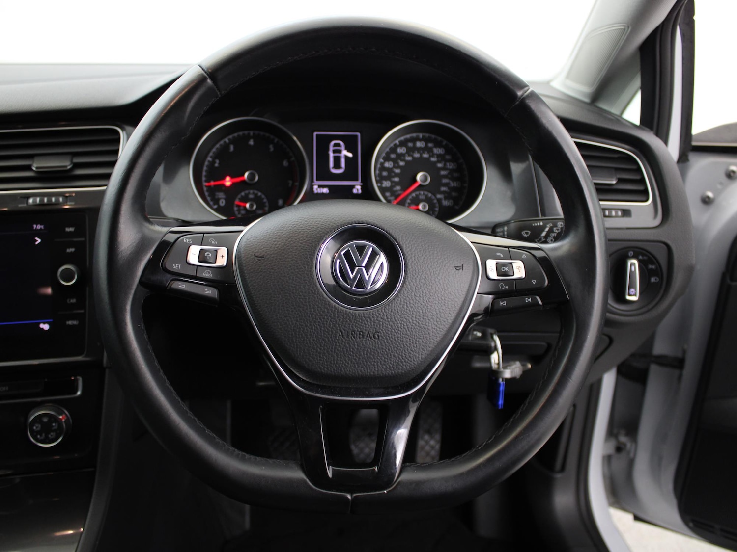 Used Volkswagen Golf 2018 for sale - 77206715: Photo 24