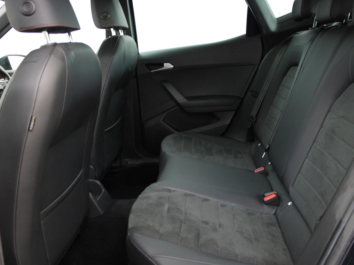 Used SEAT Arona 2023 for sale - 77443990: Photo 11