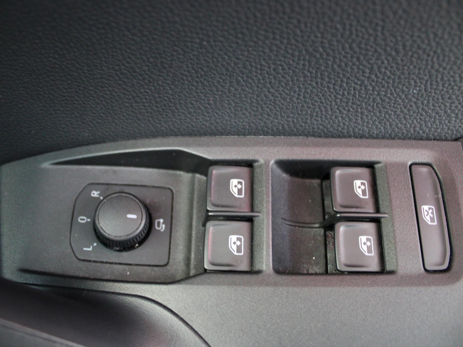 Used SEAT Arona 2023 for sale - 77443990: Photo 27