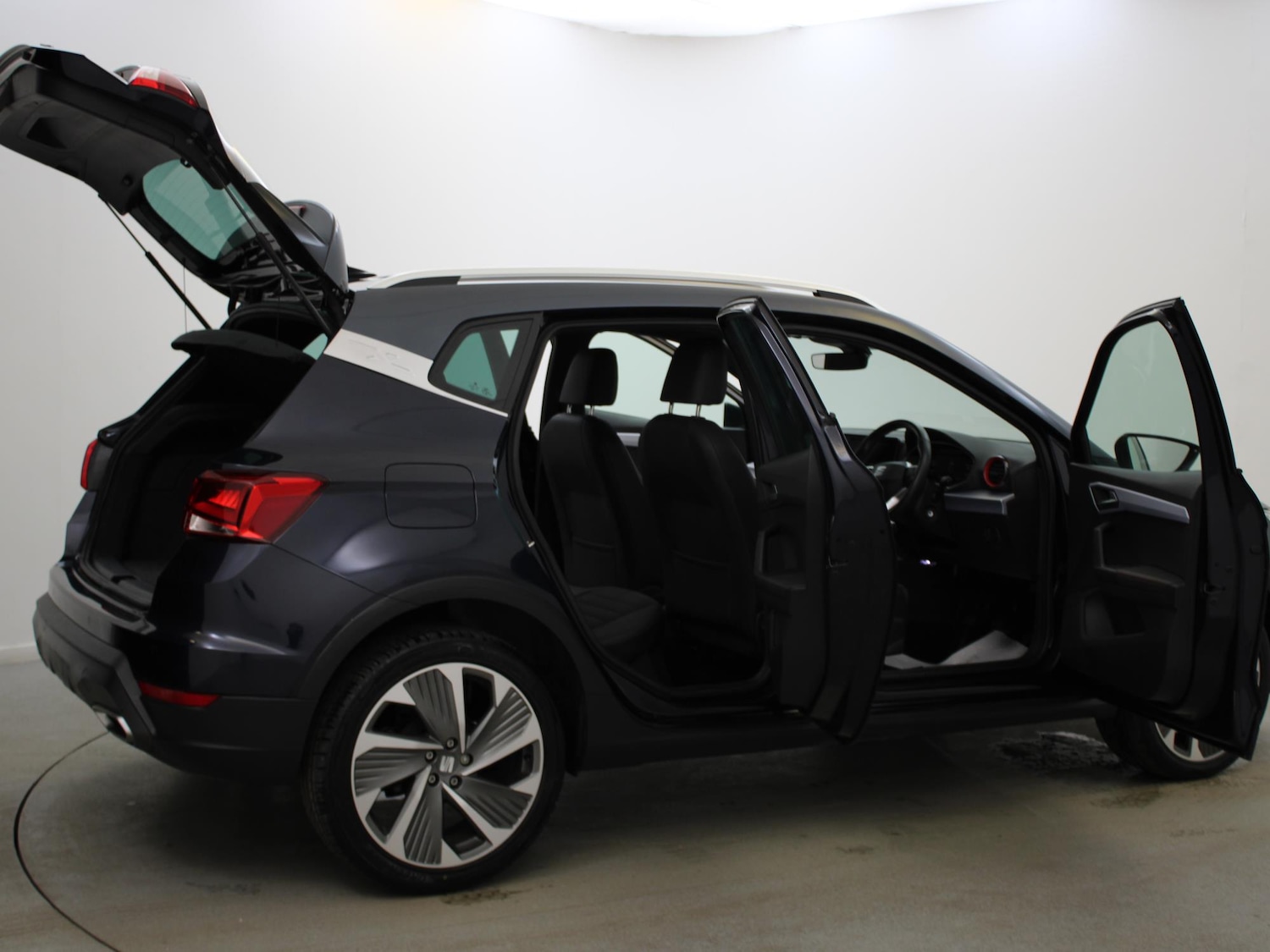 Used SEAT Arona 2023 for sale - 77443990: Photo 29