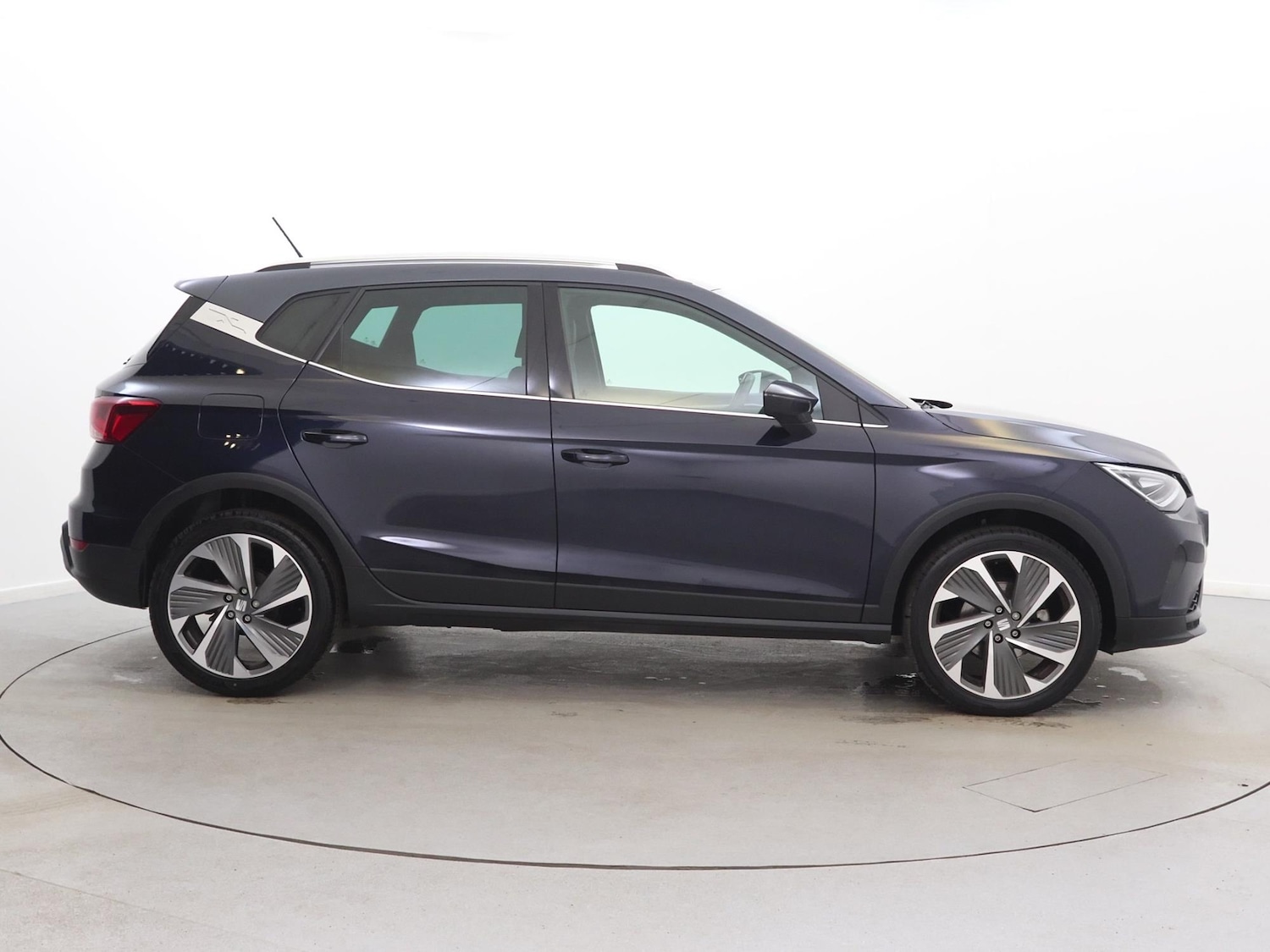 Used SEAT Arona 2023 for sale - 77443990: Photo 8