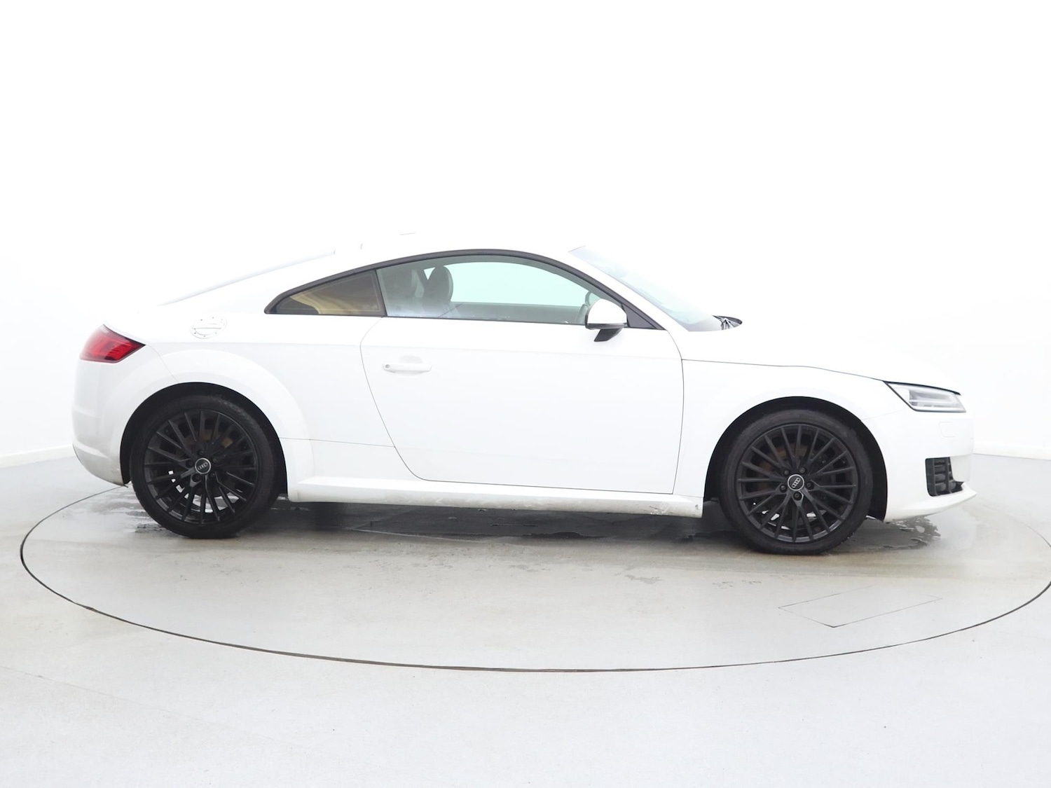 Used Audi TT 2016 for sale - 76692301: Photo 8