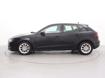 Used Audi A3 2014 for sale - 77535206: Photo