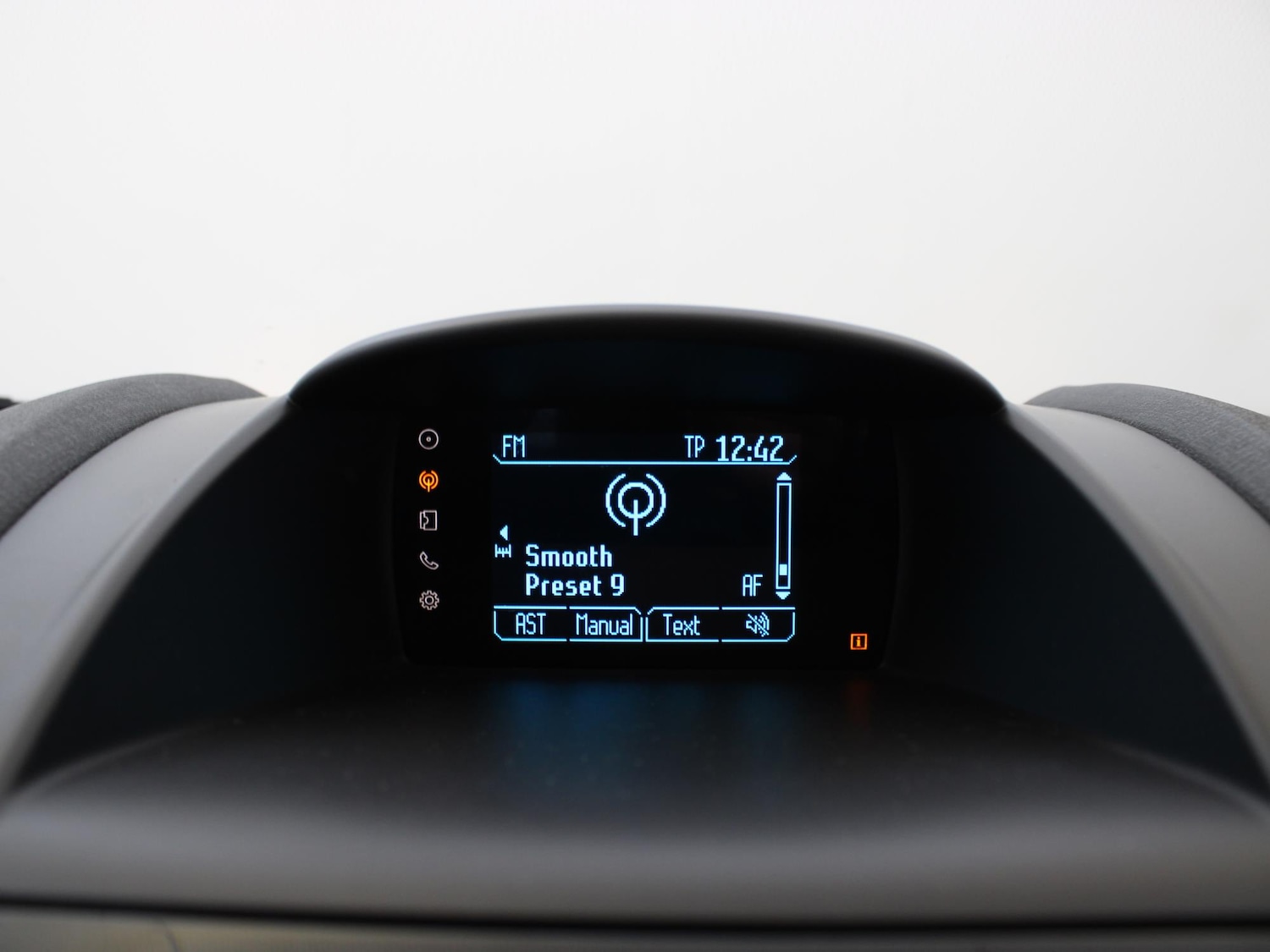 Used Ford Fiesta 2014 for sale - 77099672: Photo 14