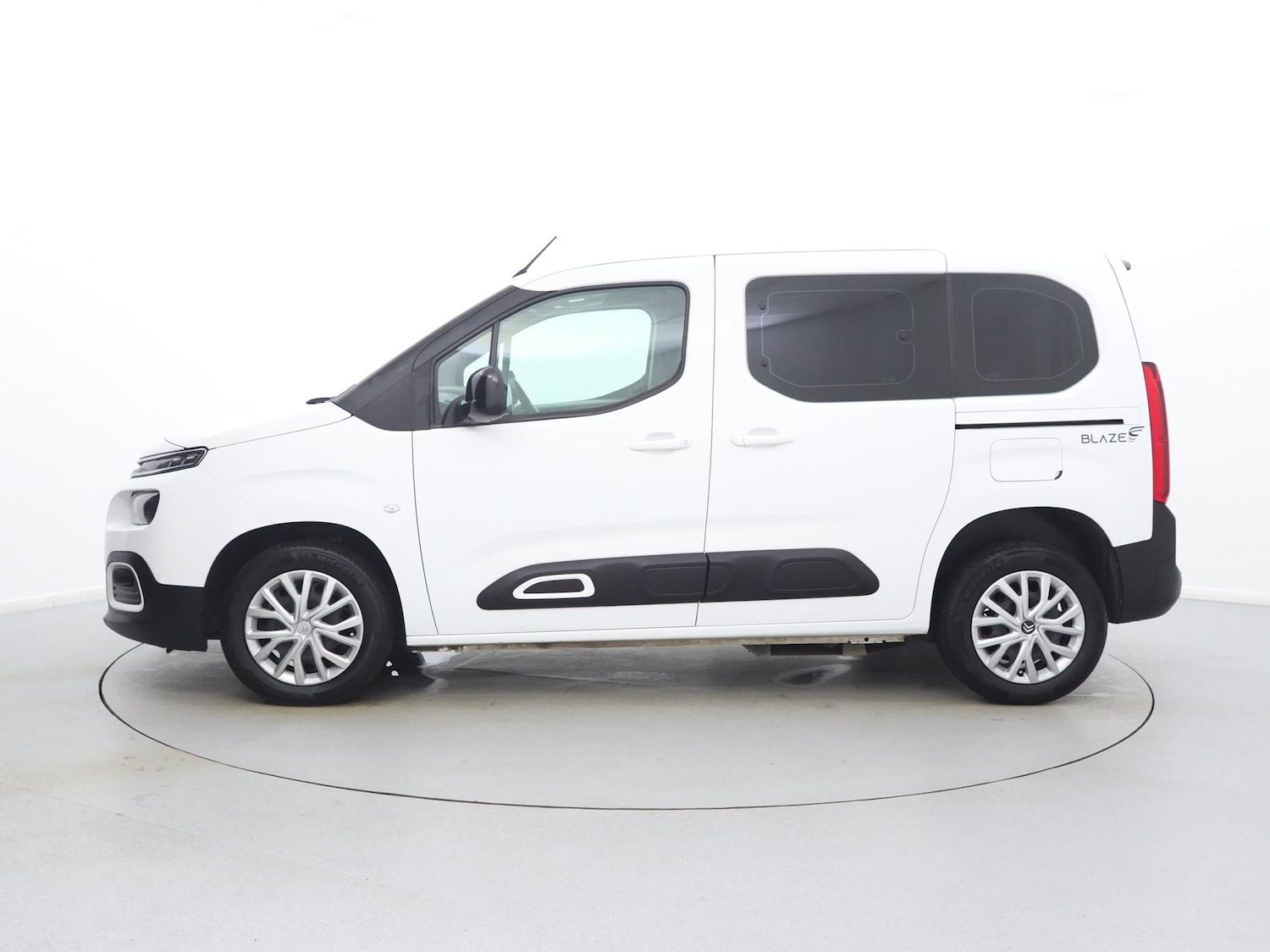 Used Citroen Berlingo 2022 for sale - 76789599: Photo 4