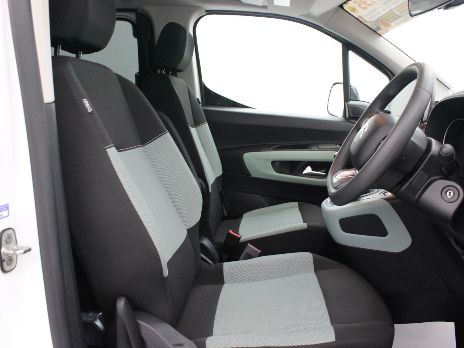 Used Citroen Berlingo 2022 for sale - 76789599: Photo 9