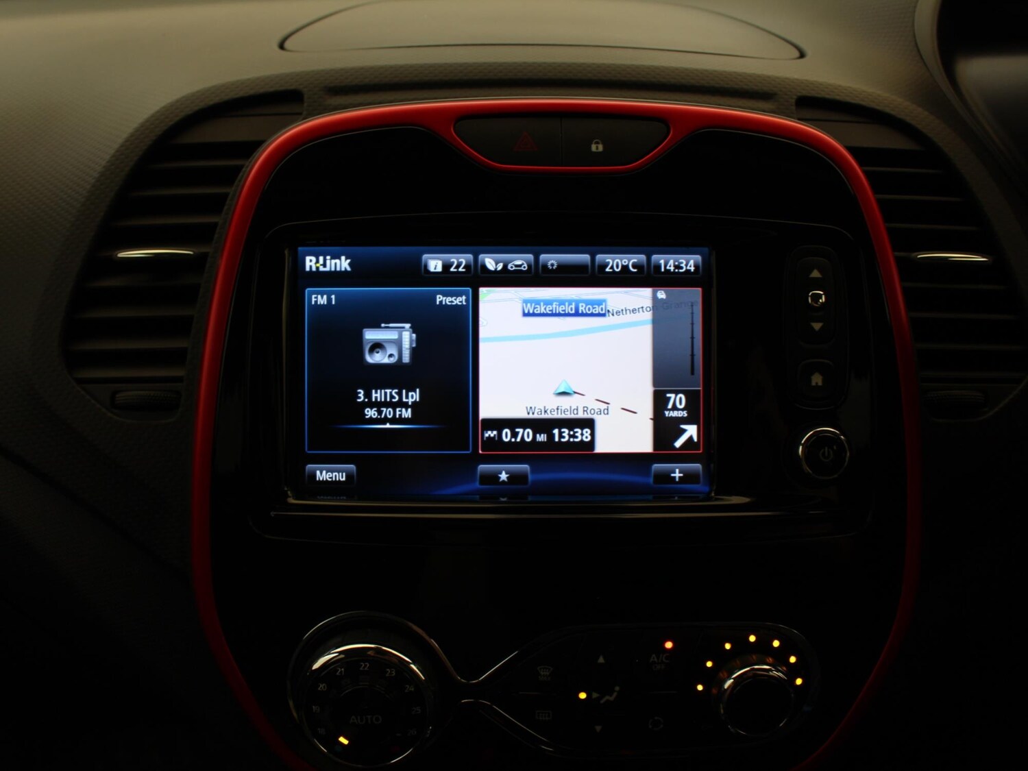 Used Renault Captur 2015 for sale - 76553585: Photo 17