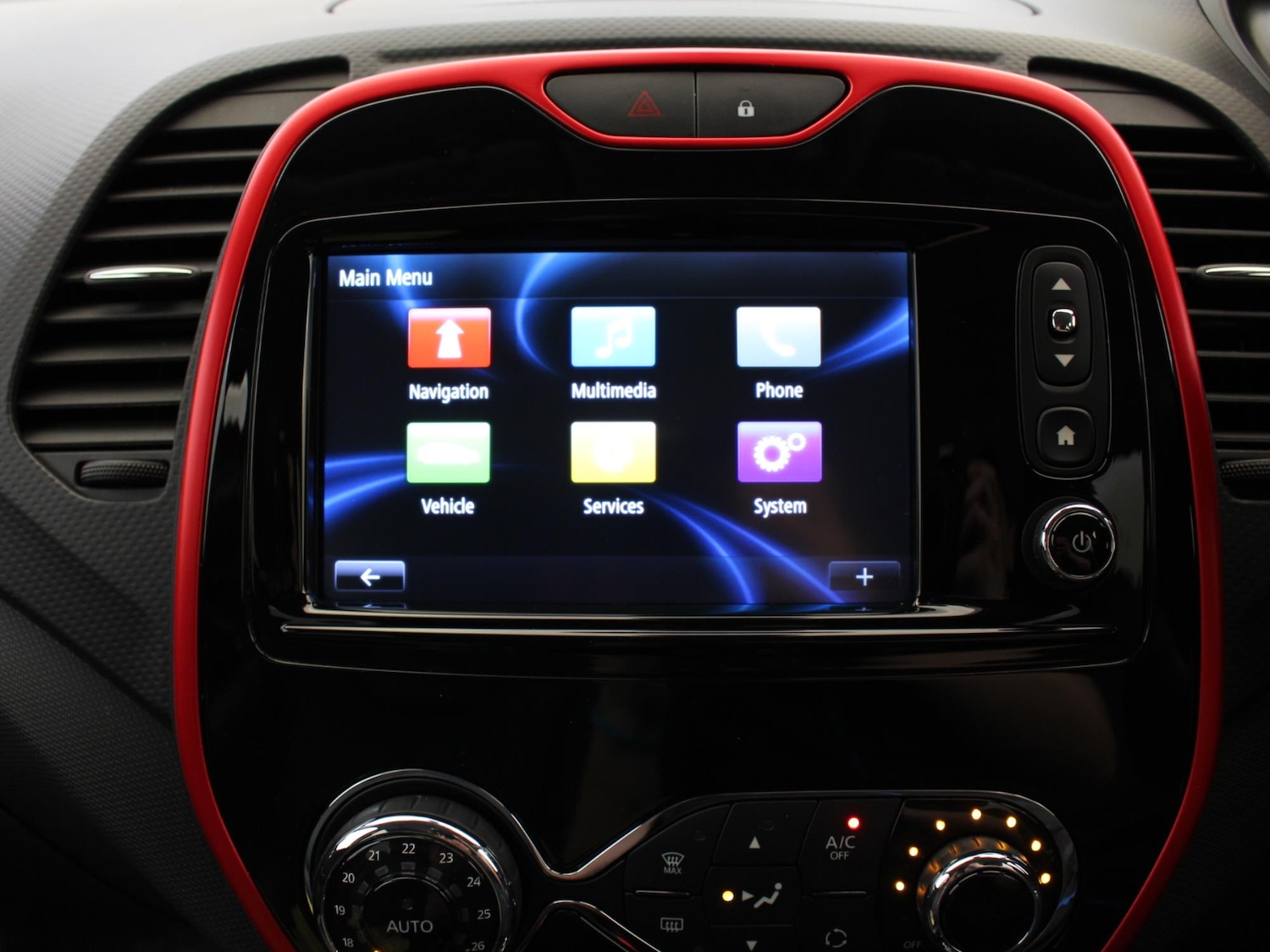 Used Renault Captur 2015 for sale - 76553585: Photo 18