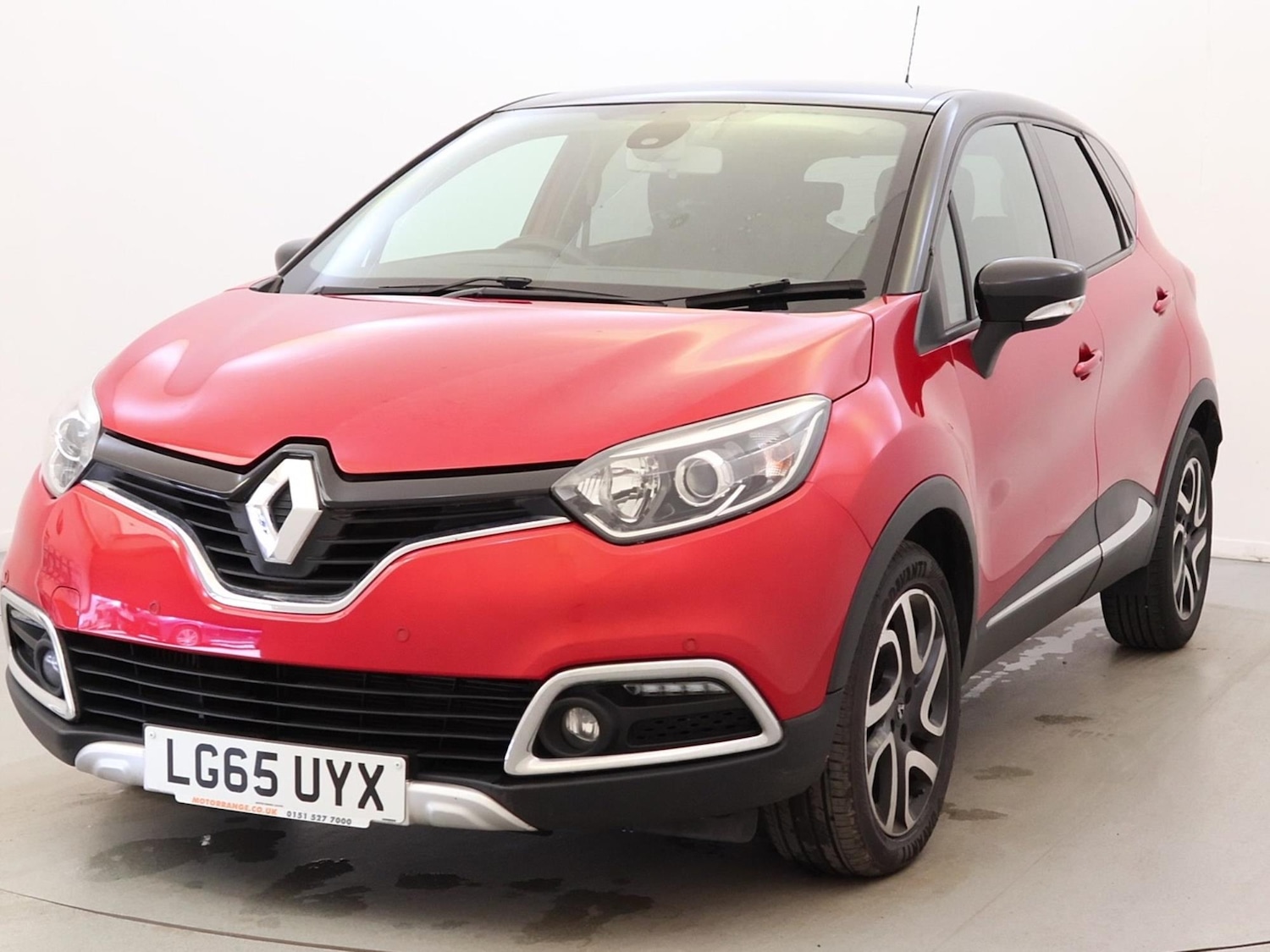 Used Renault Captur 2015 for sale - 76553585: Photo 3