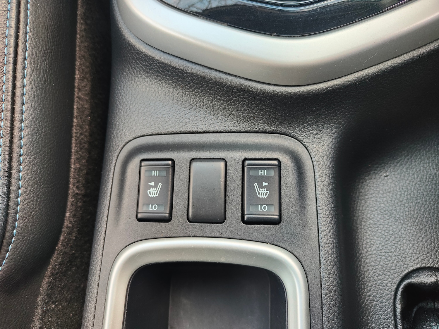 Used Nissan Navara 2021 for sale - 77158916: Photo 13