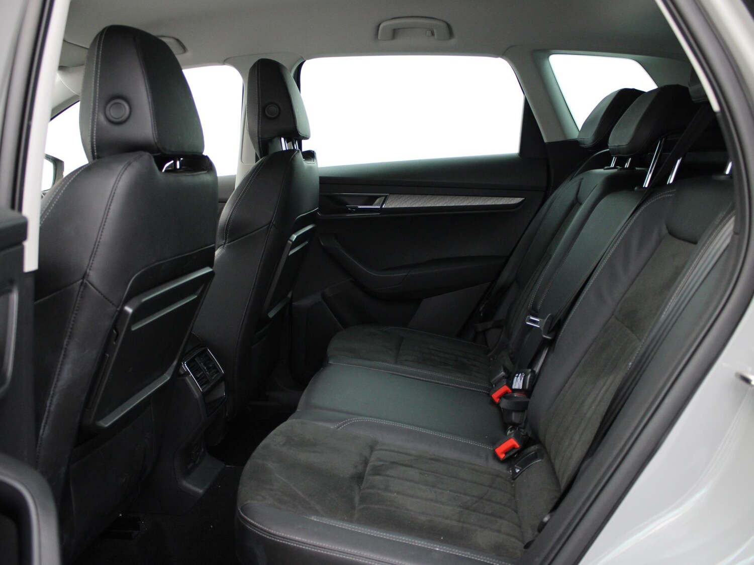 Used Skoda Karoq 2022 for sale - 77348504: Photo 11