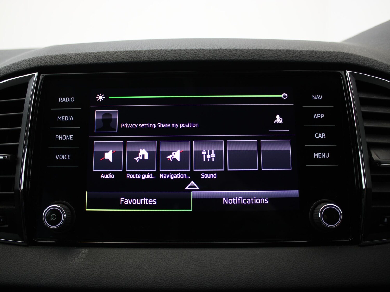 Used Skoda Karoq 2022 for sale - 77348504: Photo 19