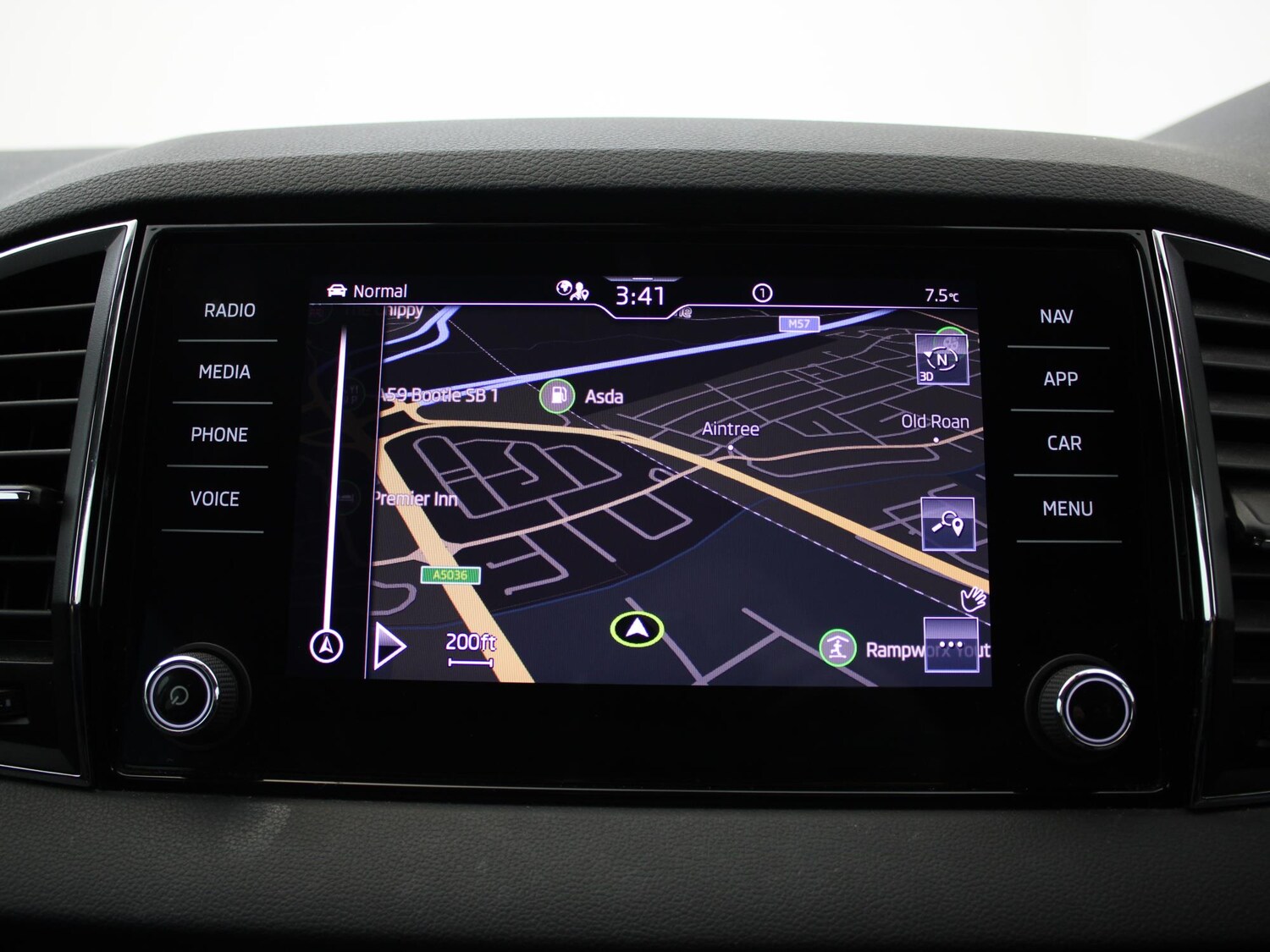 Used Skoda Karoq 2022 for sale - 77348504: Photo 26