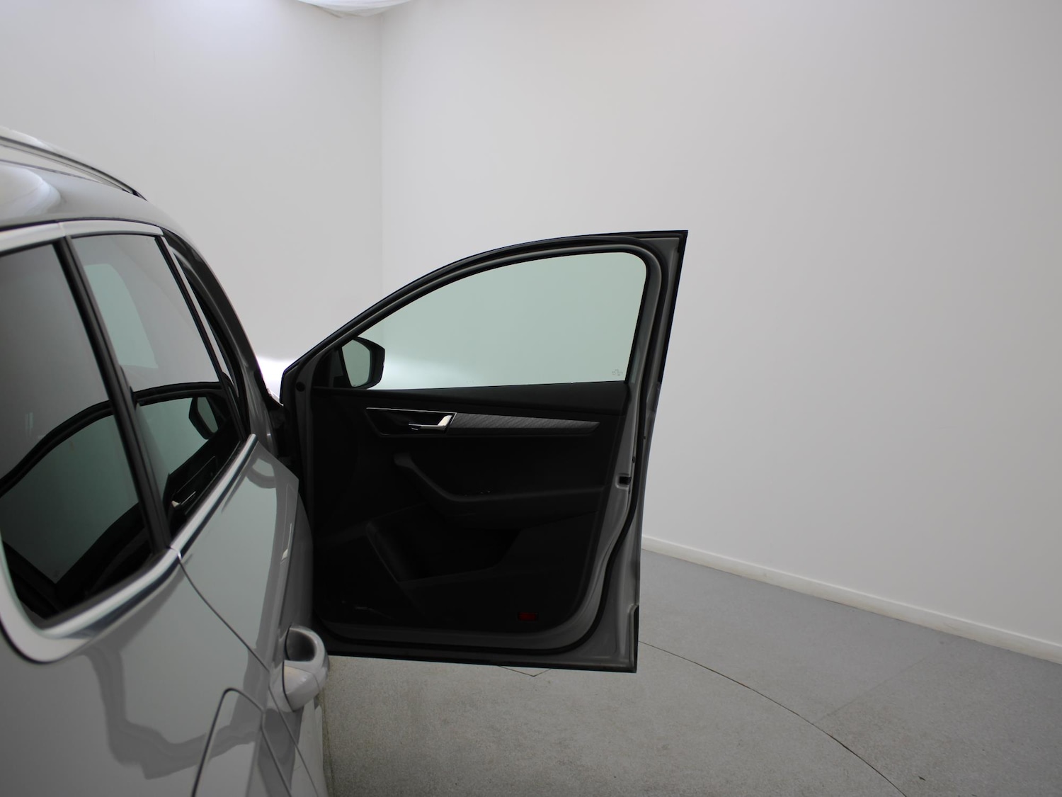 Used Skoda Karoq 2022 for sale - 77348504: Photo 36