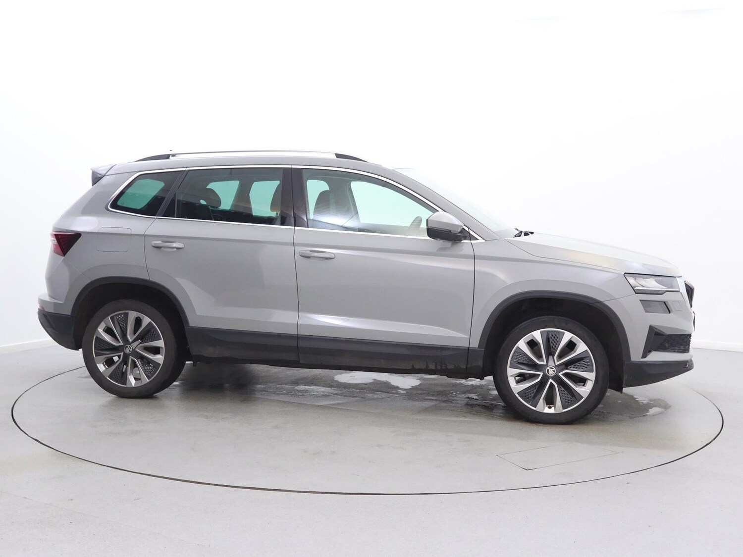 Used Skoda Karoq 2022 for sale - 77348504: Photo 8
