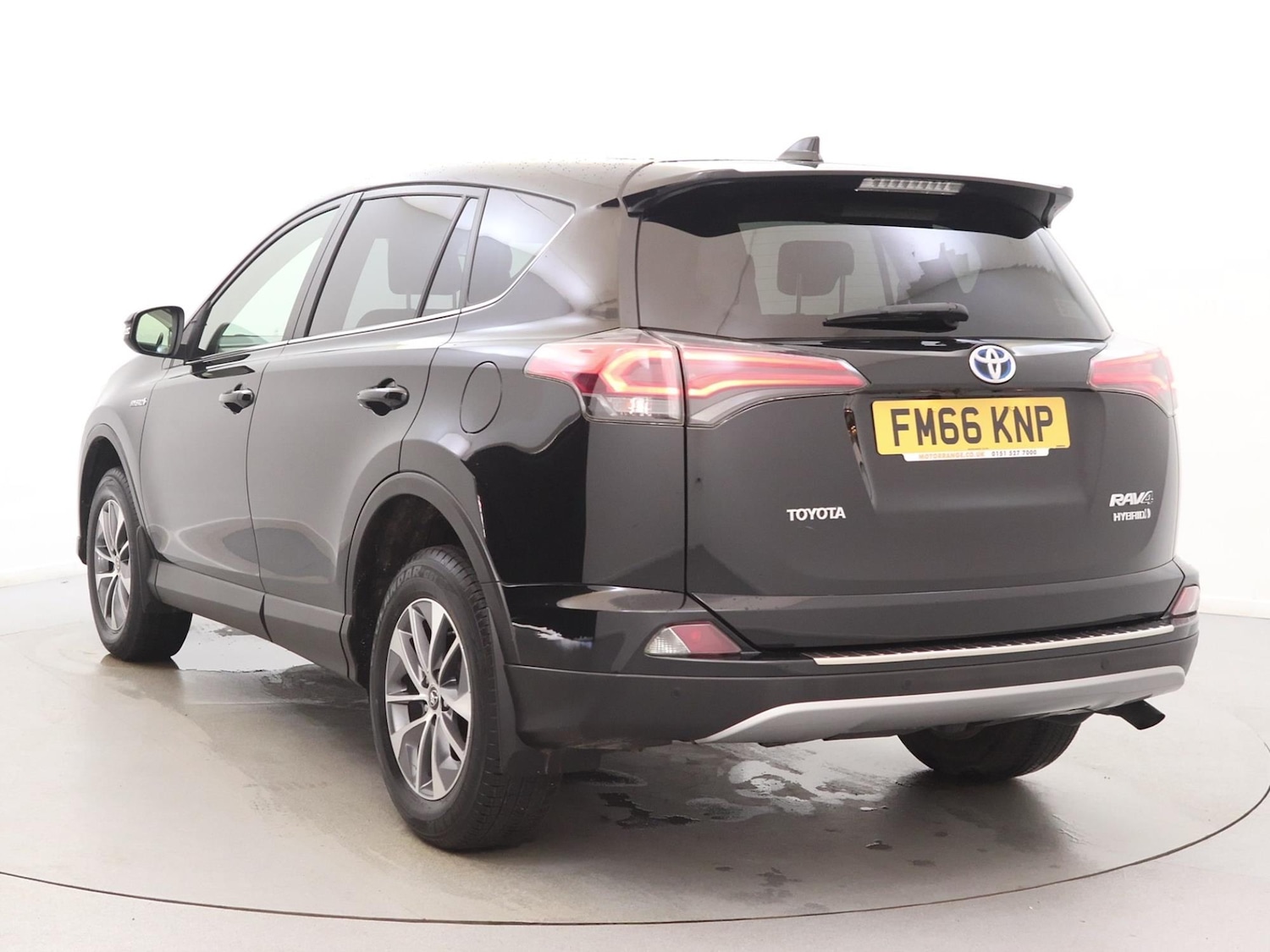 Used Toyota RAV4 2017 for sale - 76755380: Photo 7