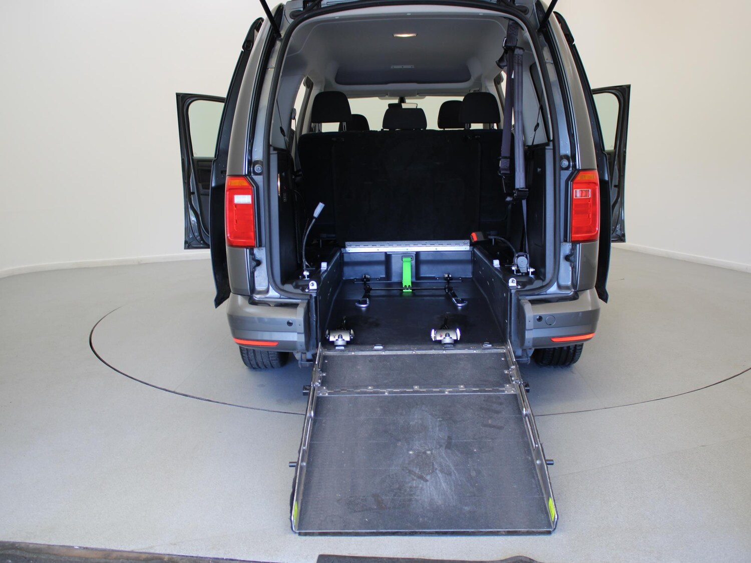 Used Volkswagen Caddy Maxi Life 2019 for sale - 77415226: Photo 54