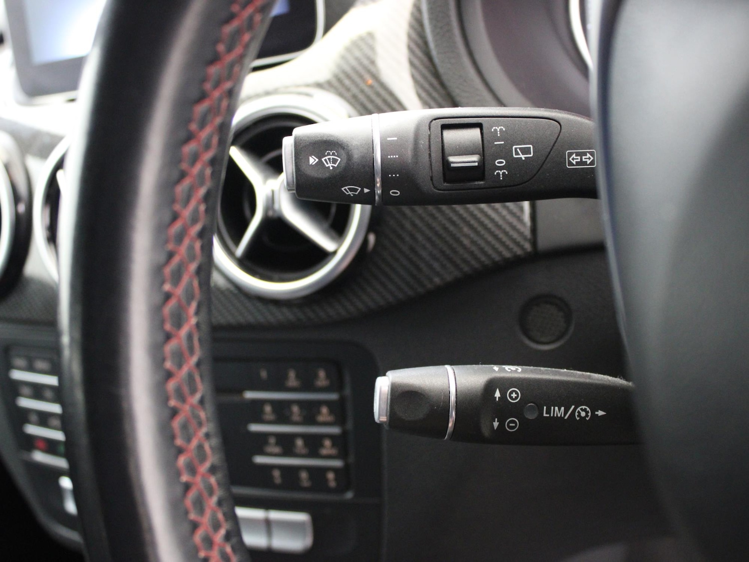 Used Mercedes-Benz B Class 2017 for sale - 77601582: Photo 31