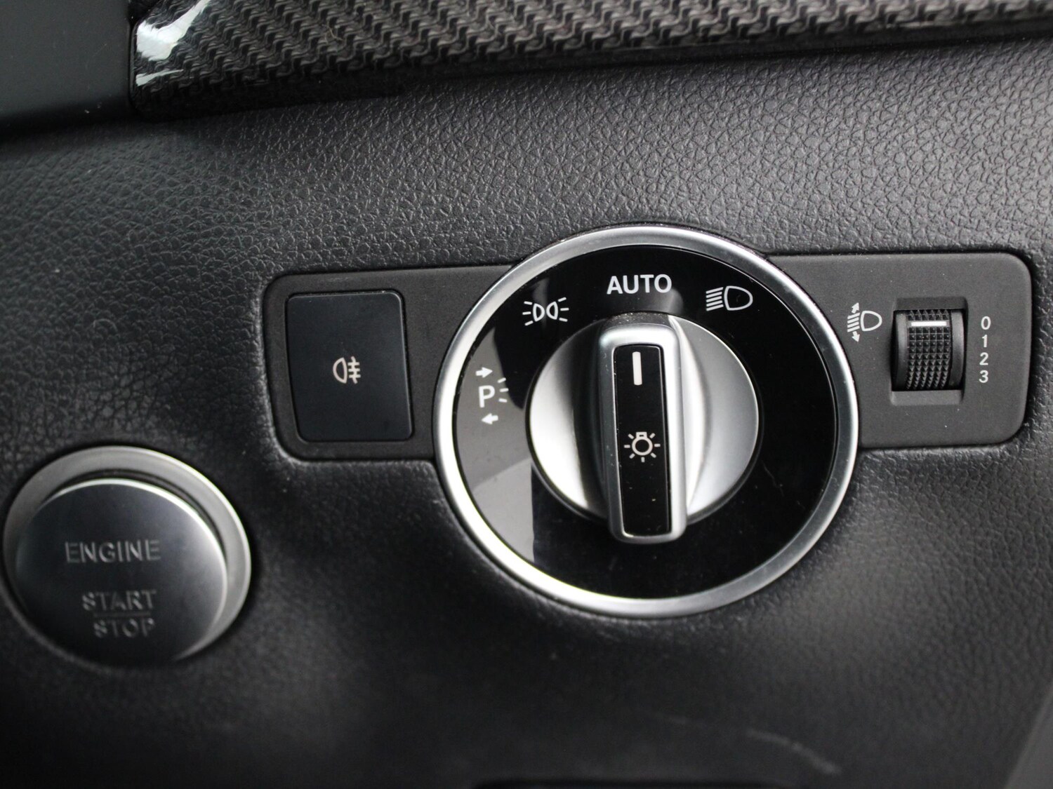 Used Mercedes-Benz B Class 2017 for sale - 77601582: Photo 32