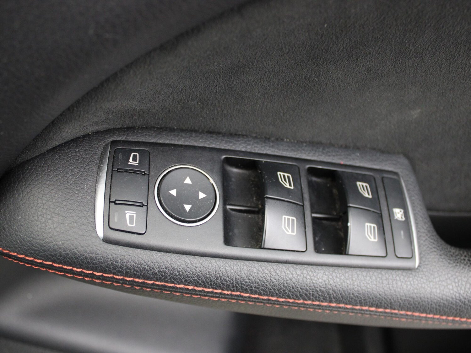 Used Mercedes-Benz B Class 2017 for sale - 77601582: Photo 35