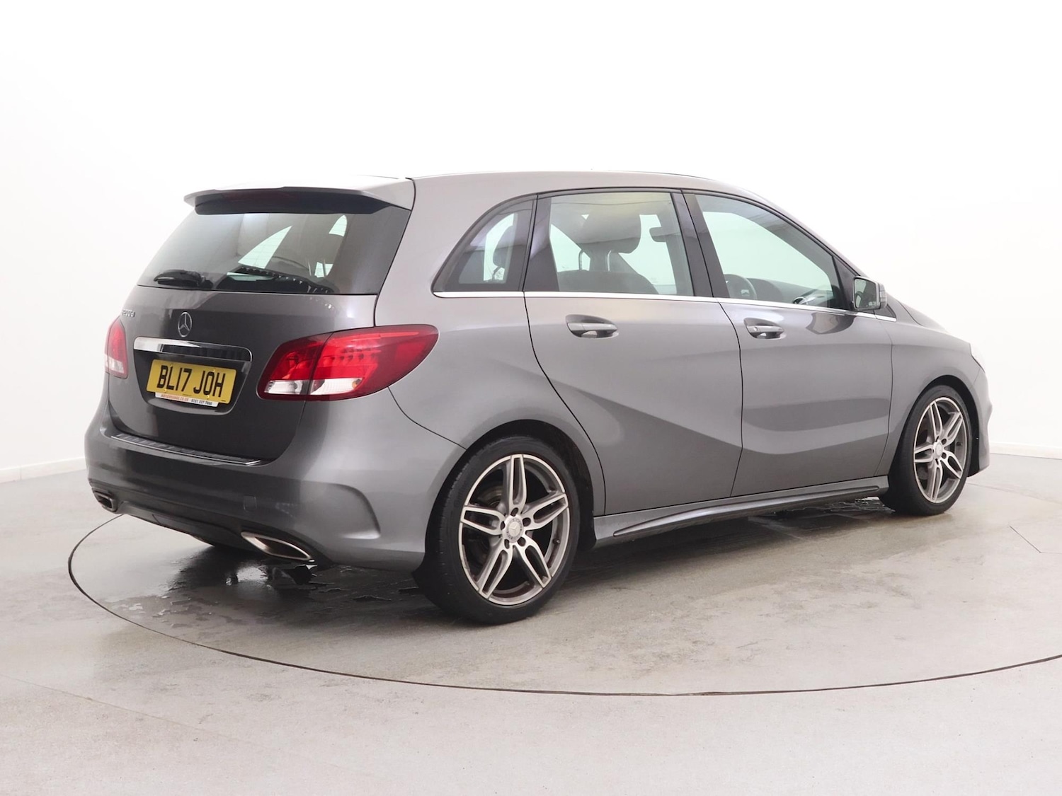 Used Mercedes-Benz B Class 2017 for sale - 77601582: Photo 5