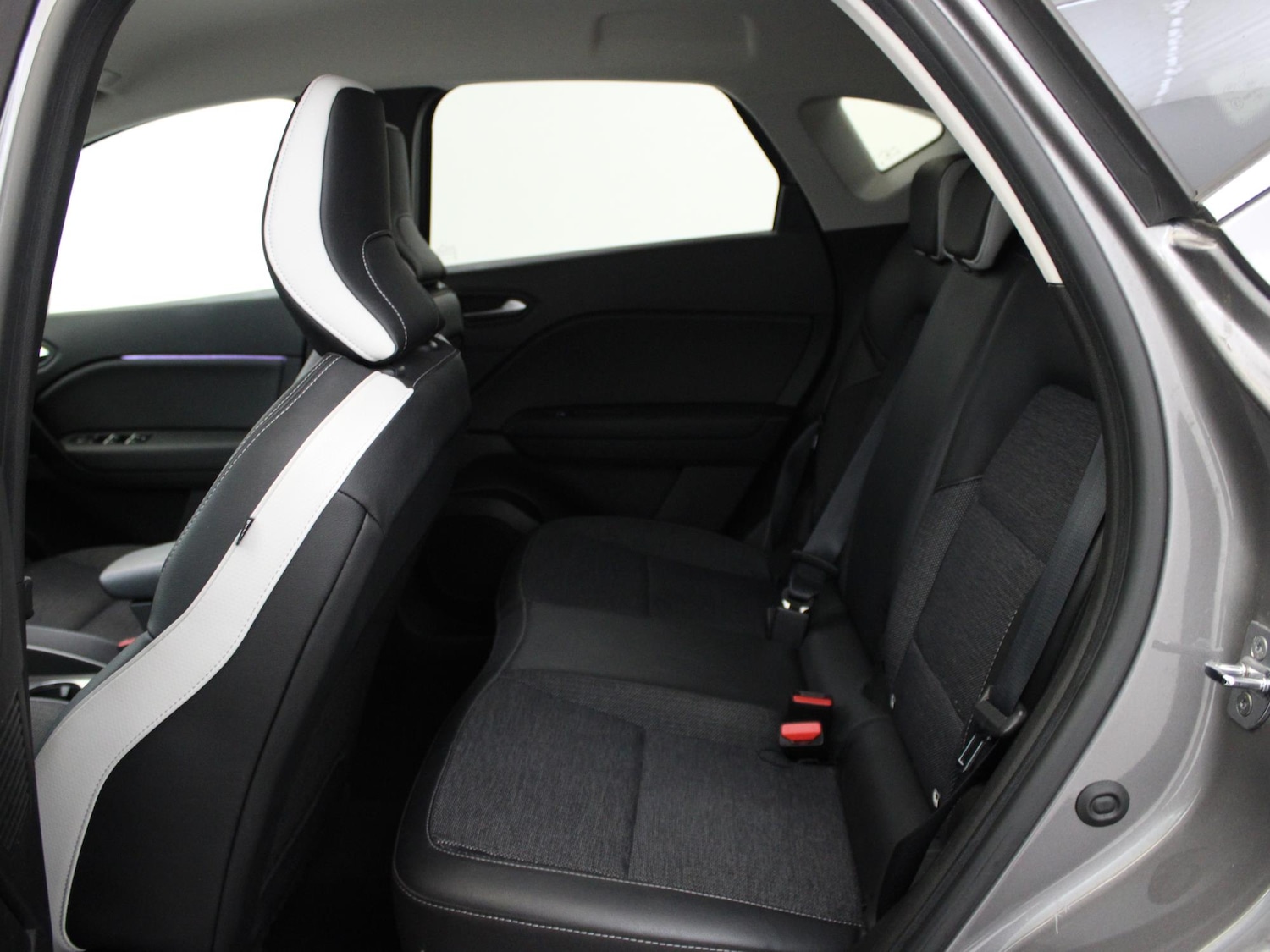 Used Renault Captur 2022 for sale - 76502888: Photo 10