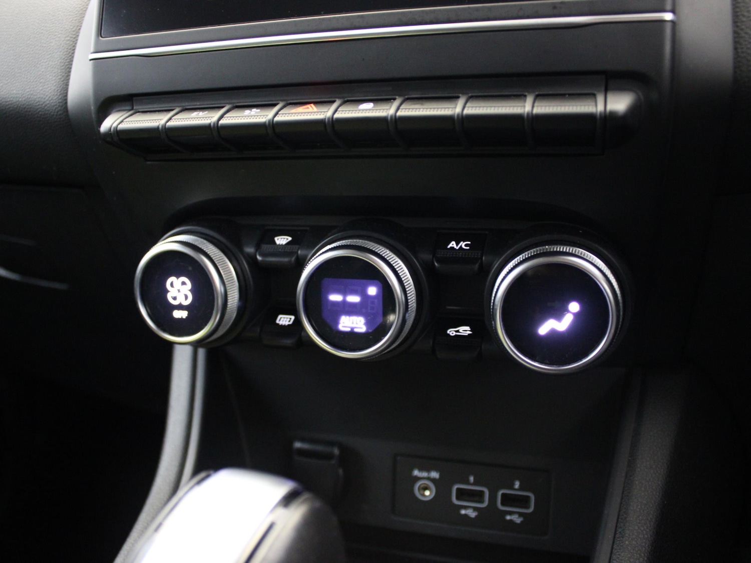 Used Renault Captur 2022 for sale - 76502888: Photo 21