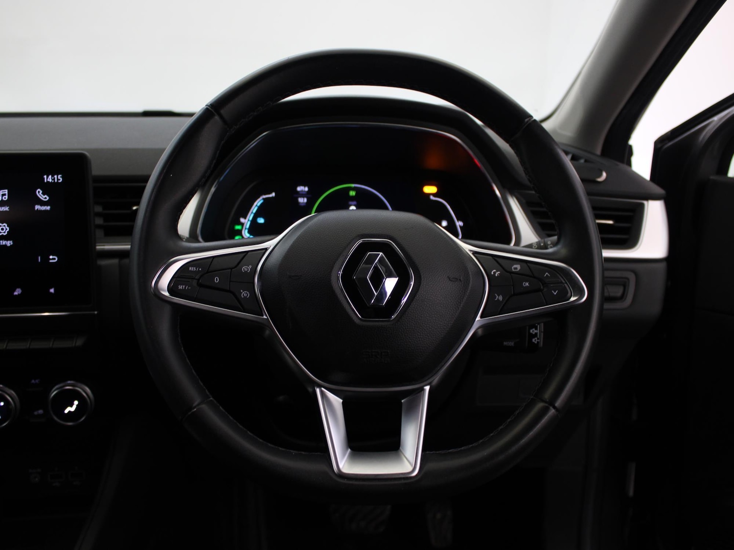 Used Renault Captur 2022 for sale - 76502888: Photo 24