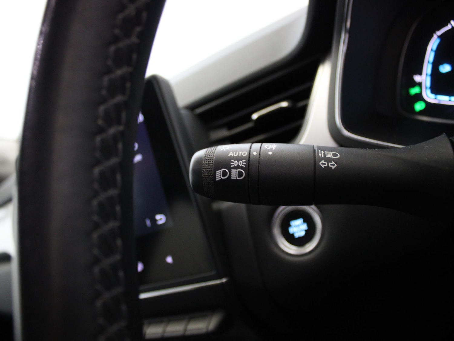 Used Renault Captur 2022 for sale - 76502888: Photo 28