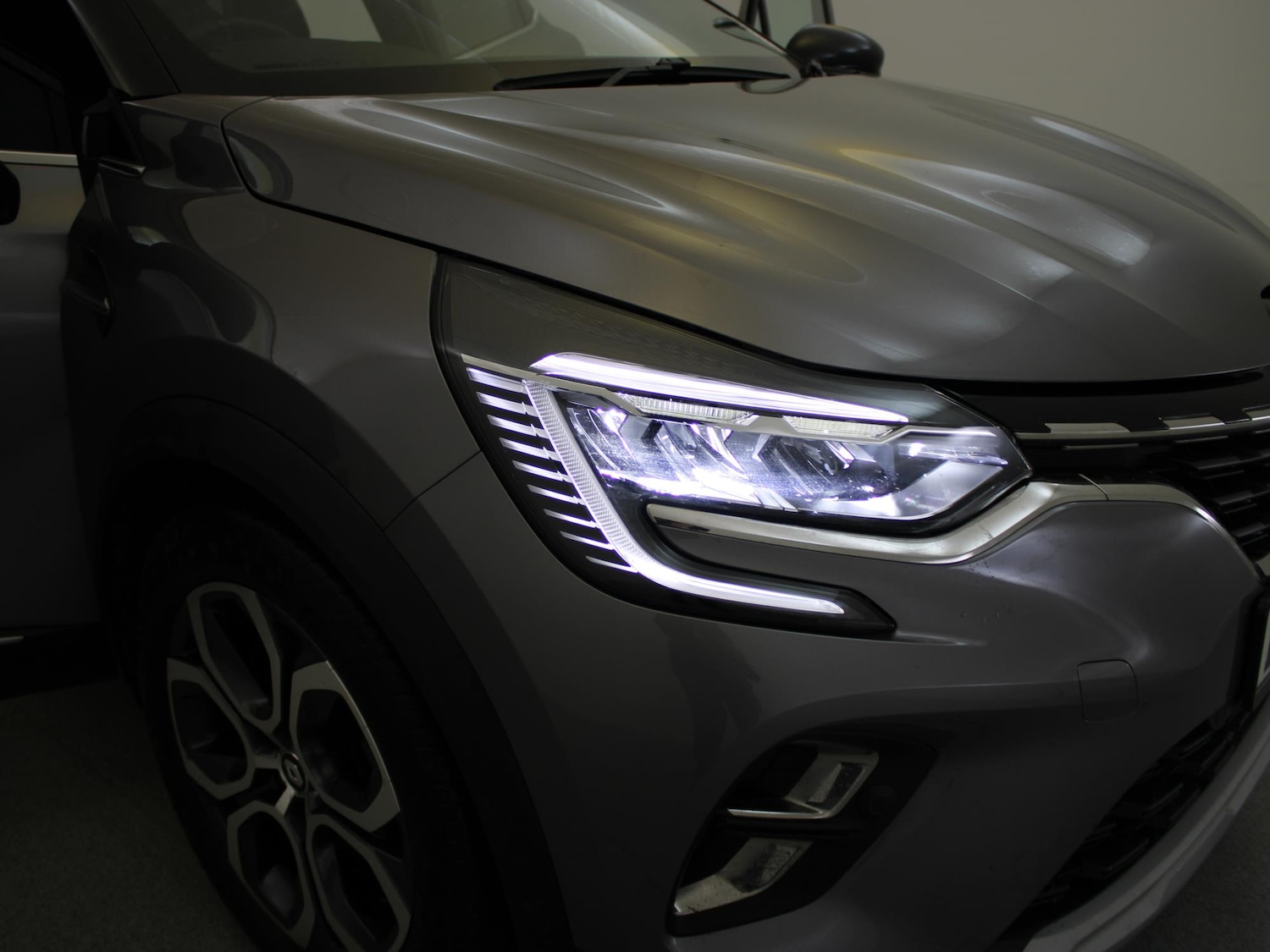 Used Renault Captur 2022 for sale - 76502888: Photo 32