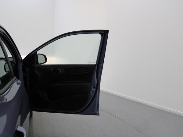 Used Hyundai i10 2024 for sale - 76047403: Photo 35