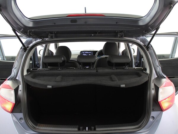 Used Hyundai i10 2024 for sale - 76047403: Photo 37