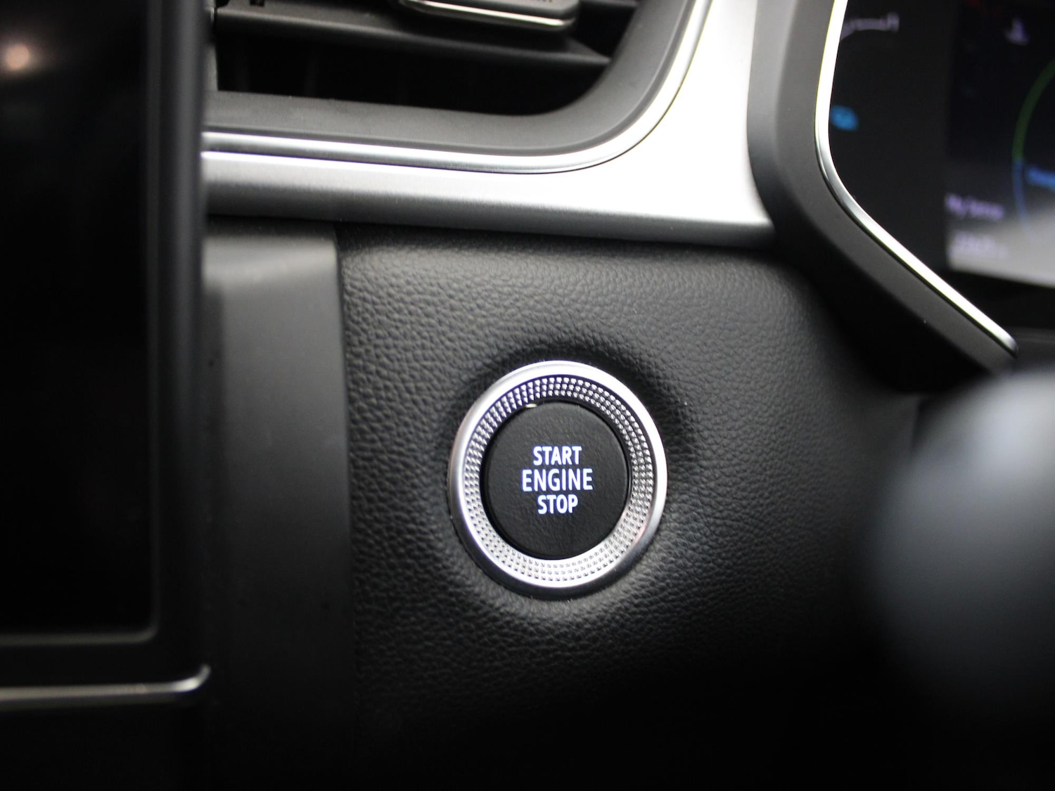 Used Renault Captur 2022 for sale - 76515823: Photo 16