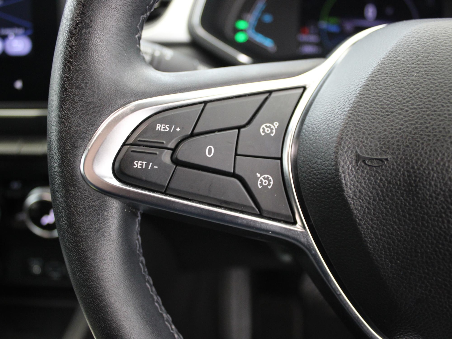 Used Renault Captur 2022 for sale - 76515823: Photo 34