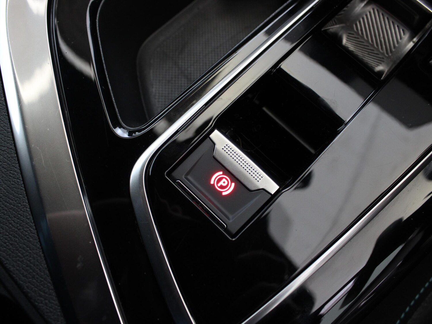 Used Peugeot 3008 2024 for sale - 76274709: Photo 25