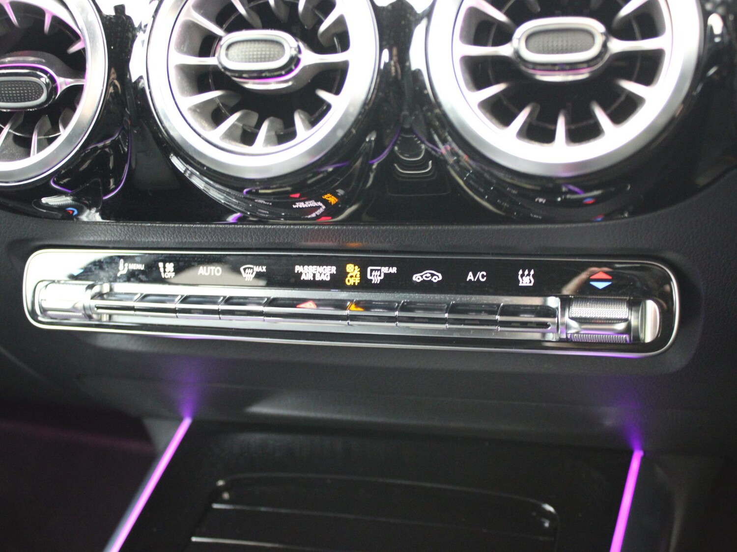 Used Mercedes-Benz EQA 2021 for sale - 77758370: Photo 30