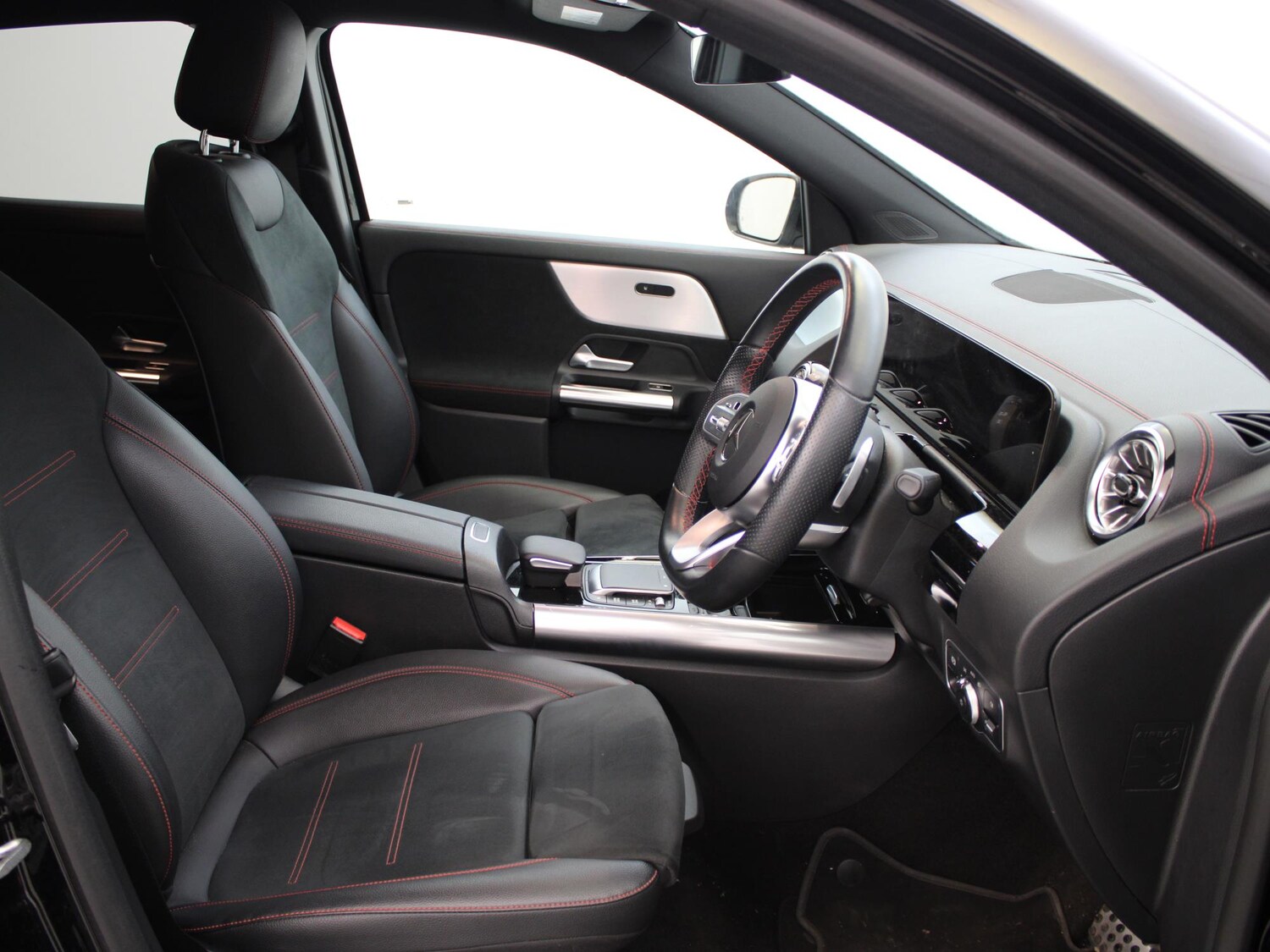 Used Mercedes-Benz EQA 2021 for sale - 77758370: Photo 9