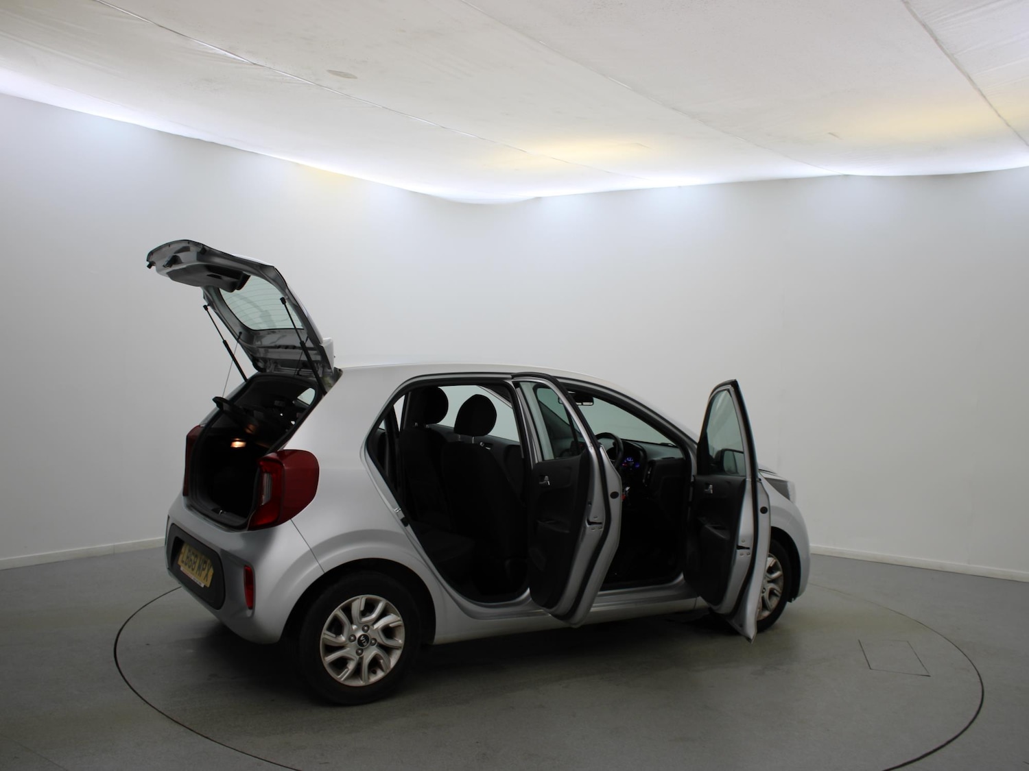 Used Kia Picanto 2019 for sale - 77361758: Photo 29