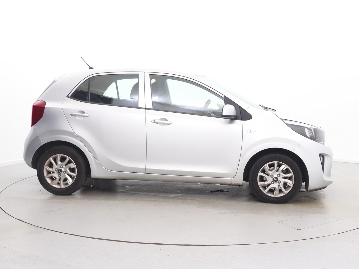Used Kia Picanto 2019 for sale - 77361758: Photo 8