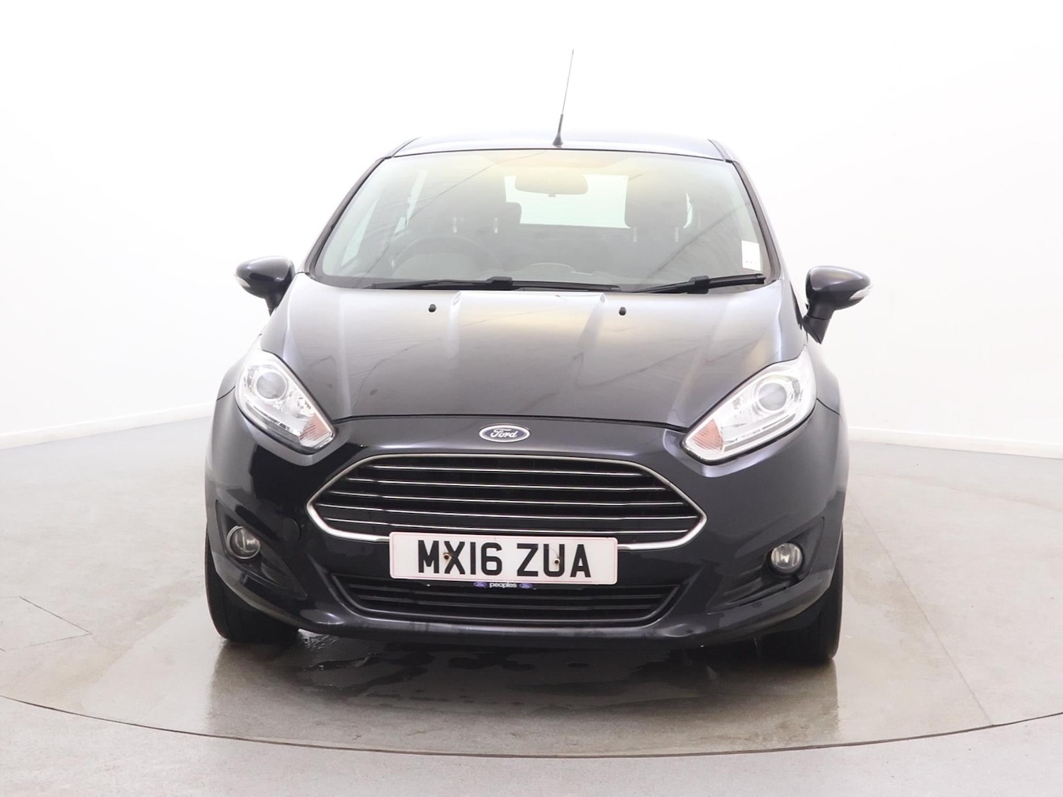 Used Ford Fiesta 2016 for sale - 77842990: Photo 2