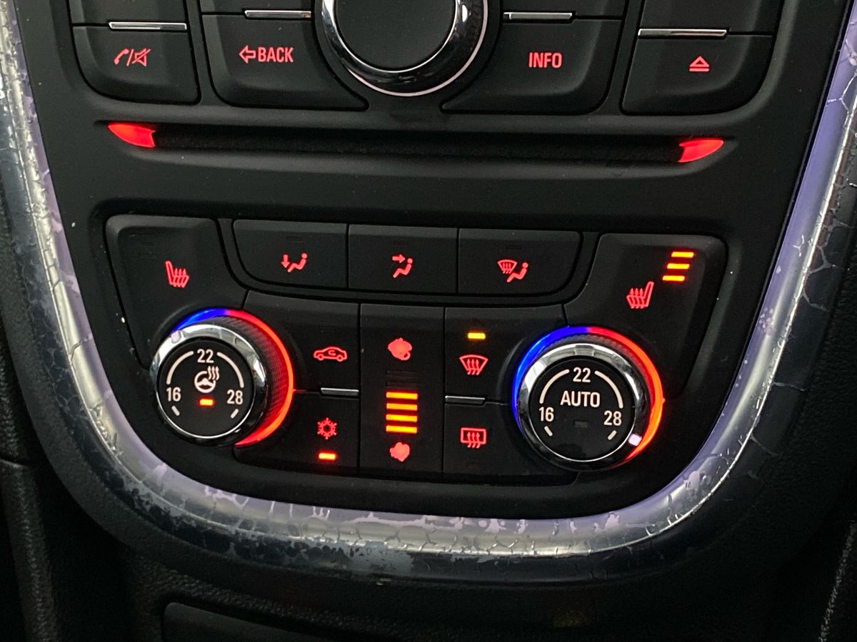 Used Vauxhall Mokka 2015 for sale - 77415159: Photo 21