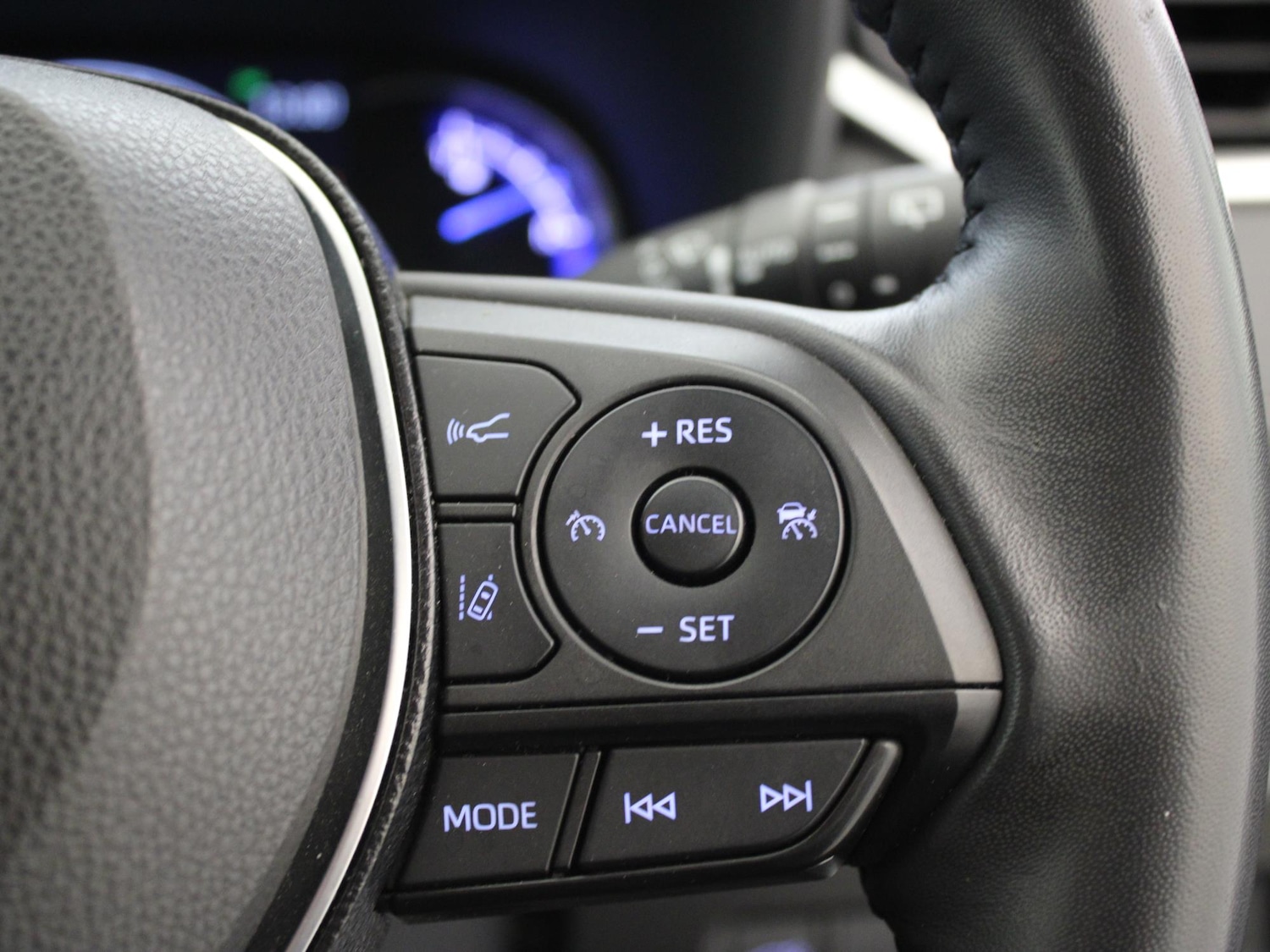 Used Toyota RAV4 2020 for sale - 76844617: Photo 13