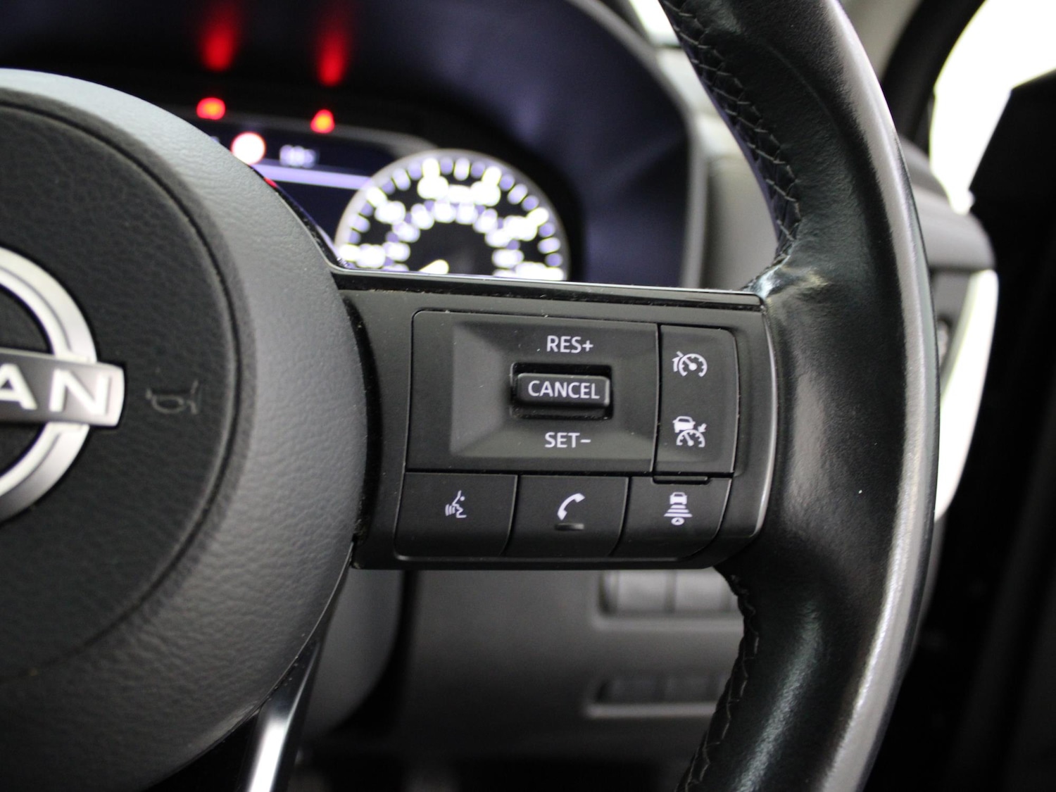 Used Nissan Qashqai 2022 for sale - 76503068: Photo 32