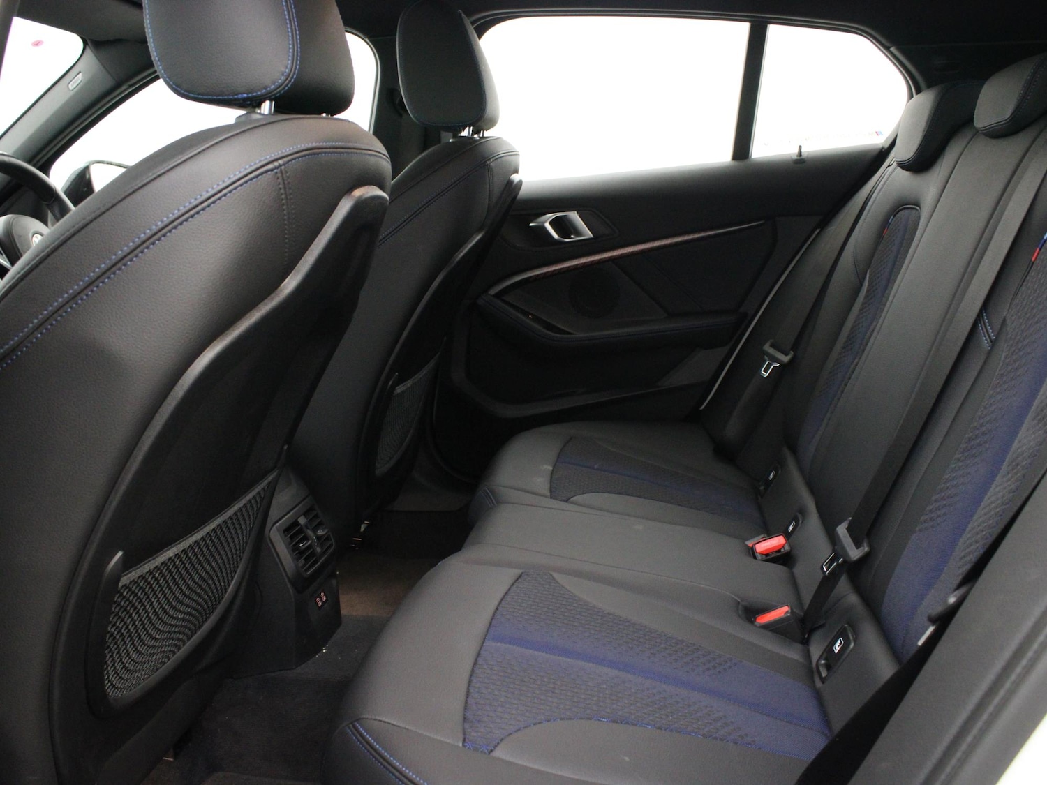 Used BMW 1 Series 2022 for sale - 76594392: Photo 11