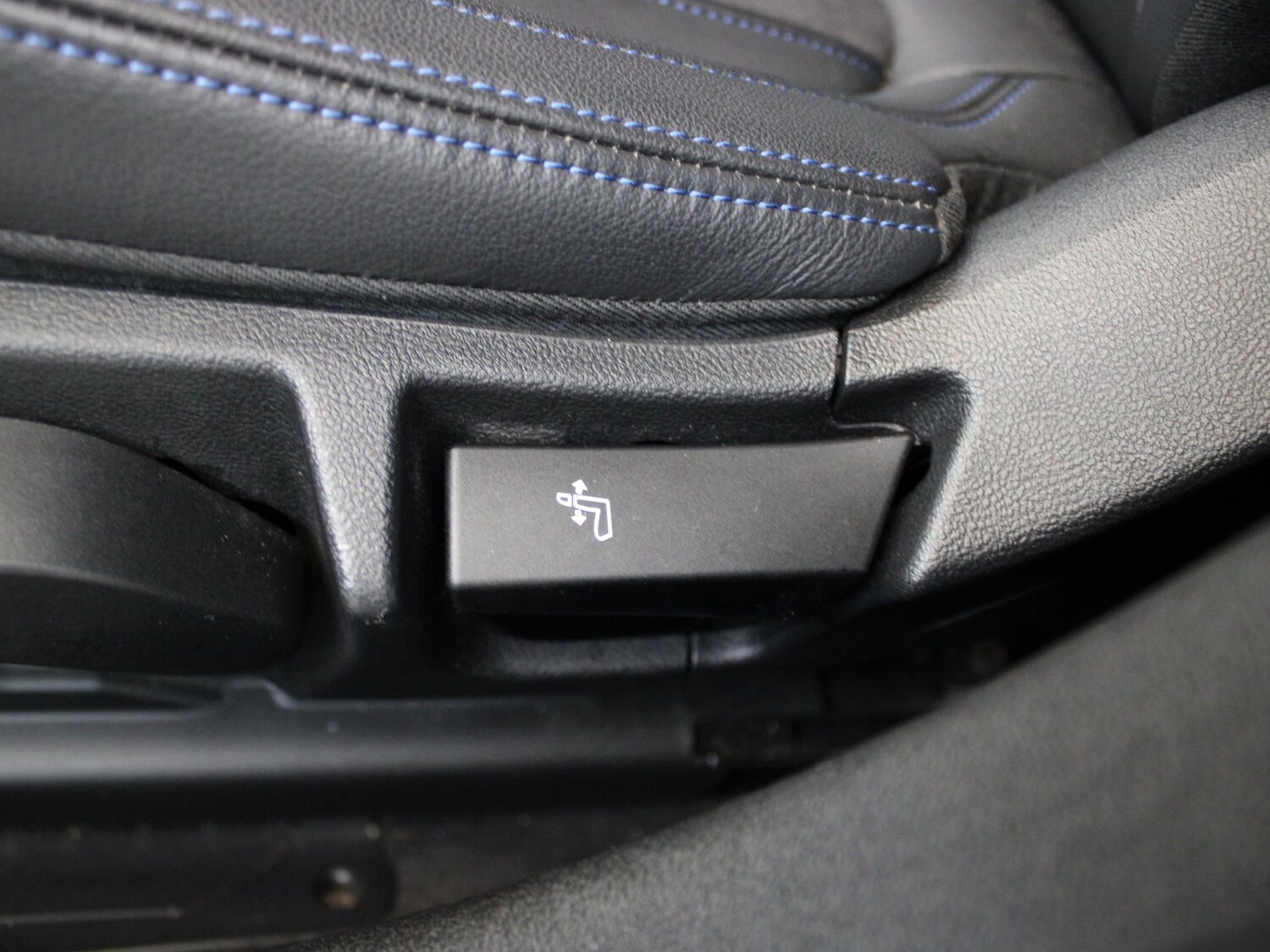 Used BMW 3 Series 2022 for sale - 76692297: Photo 10