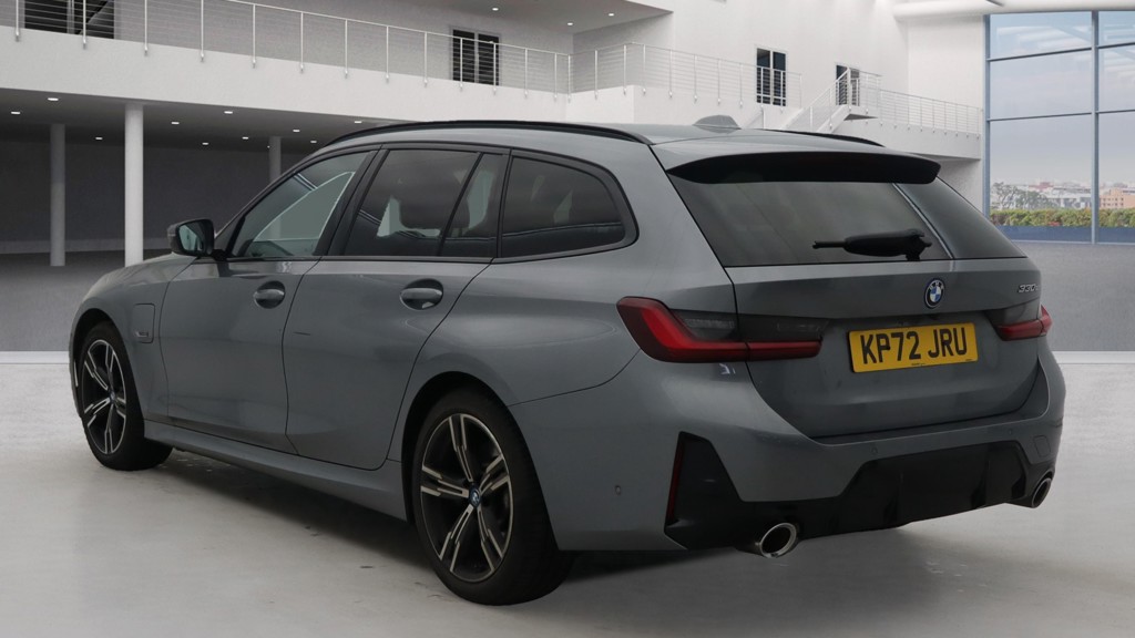 Used BMW 3 Series 2022 for sale - 76692297: Photo 3