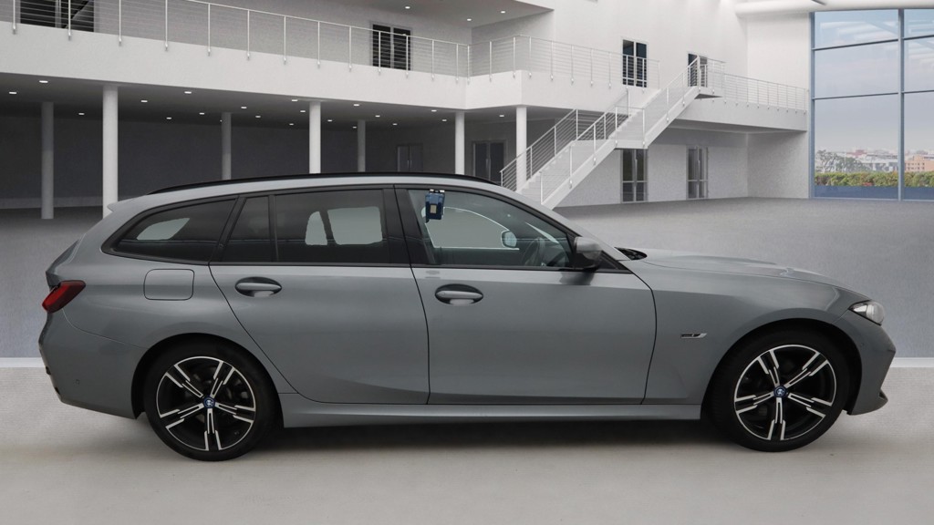 Used BMW 3 Series 2022 for sale - 76692297: Photo 5