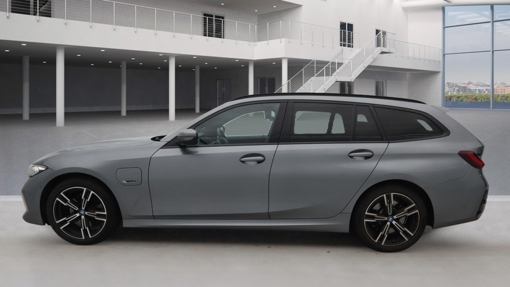 Used BMW 3 Series 2022 for sale - 76692297: Photo 6