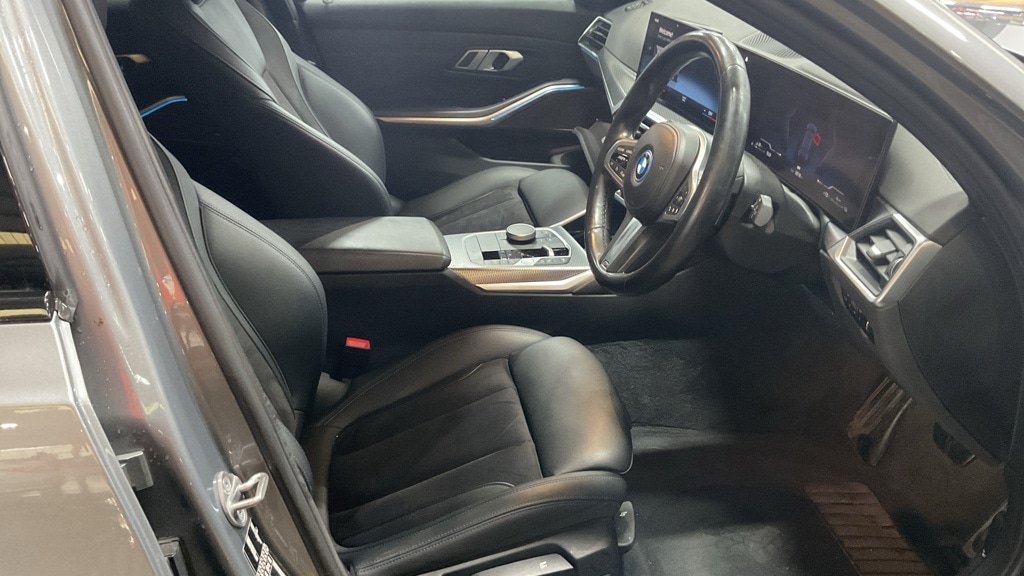 Used BMW 3 Series 2022 for sale - 76692297: Photo 8