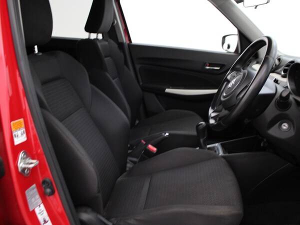Used Suzuki Swift 2020 for sale - 75592477: Photo 9
